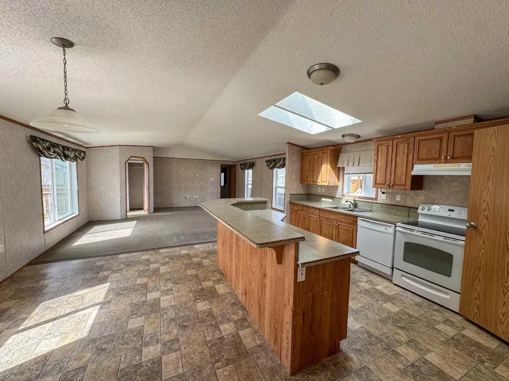 305 Rodeo Drive Fort Macleod AB T0L0Z0