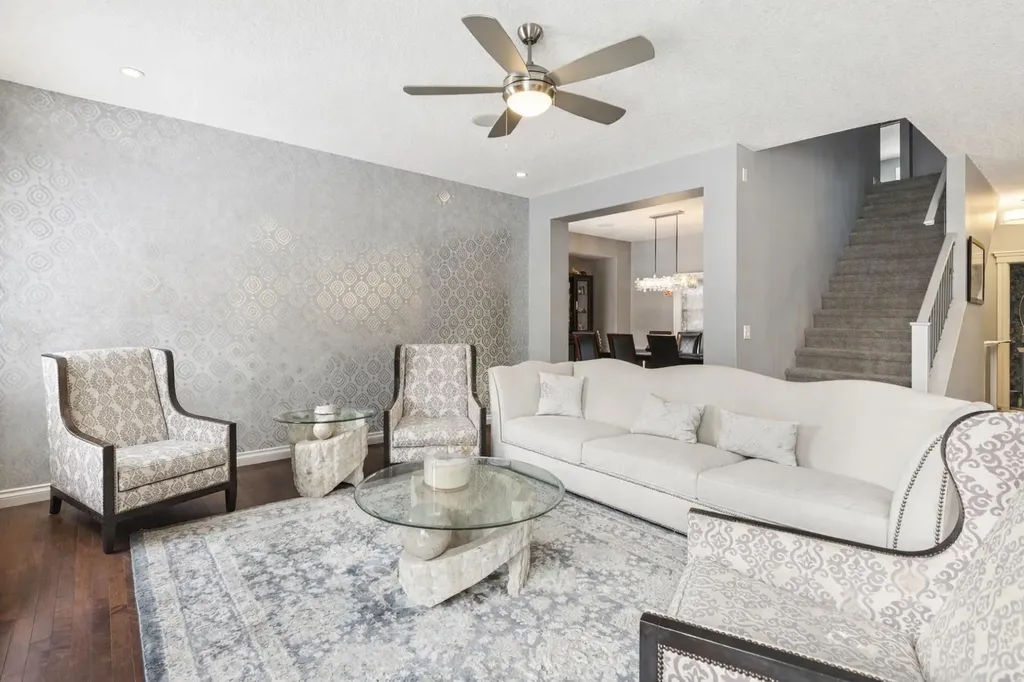 135 Auburn Sound Manor SE Calgary AB T3M 0R9