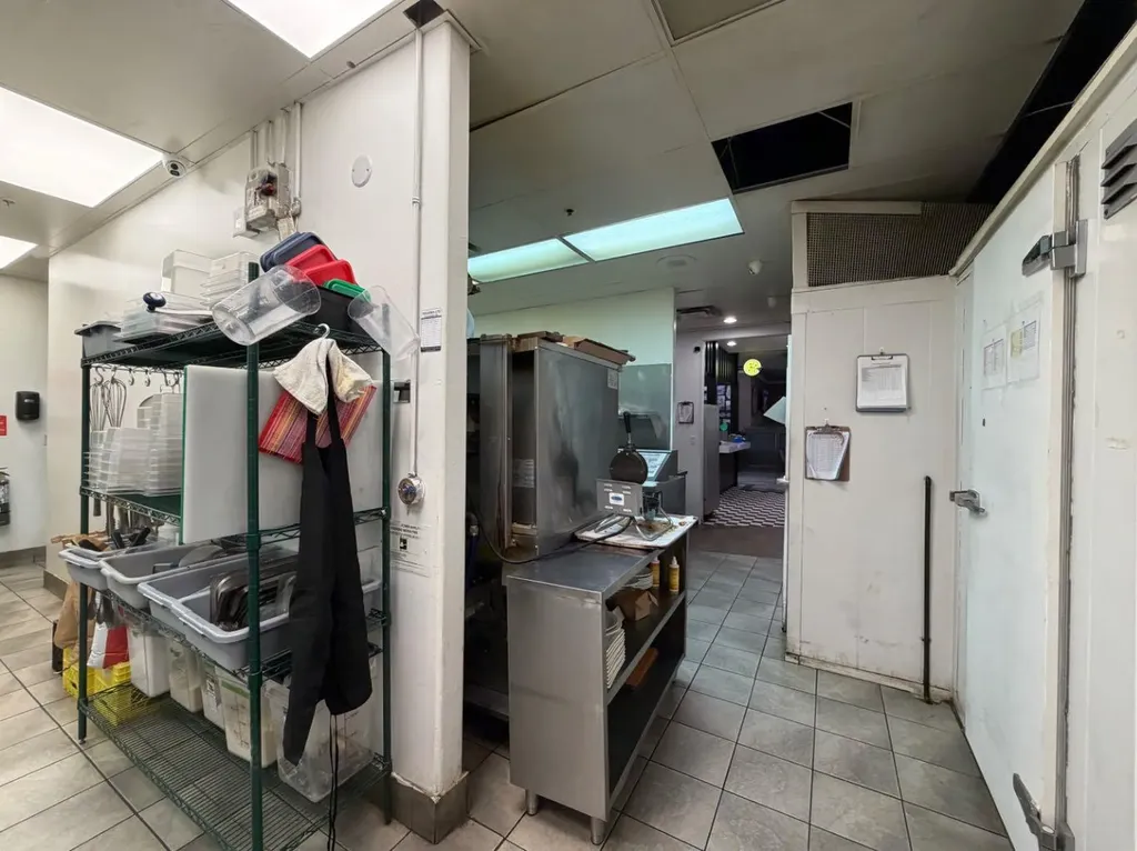 Business Business Avenue Edson AB T7E 1L6