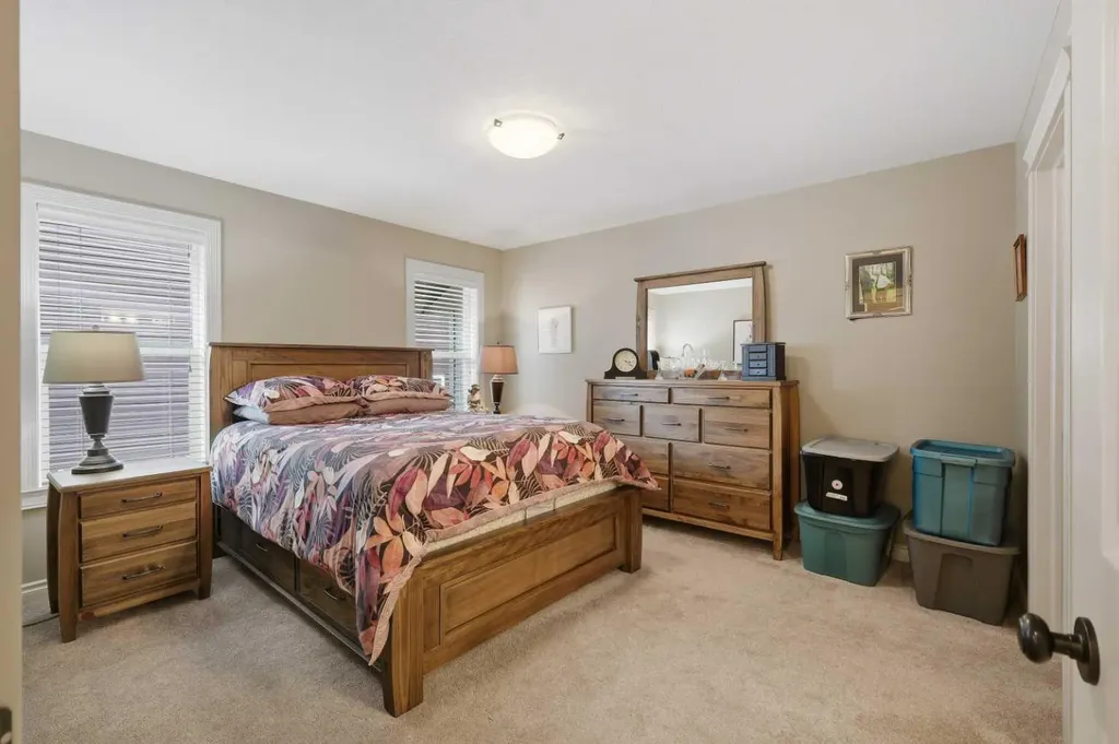 40 Emily Crescent Lacombe AB T4L 0A5