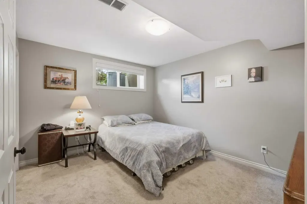 40 Emily Crescent Lacombe AB T4L 0A5