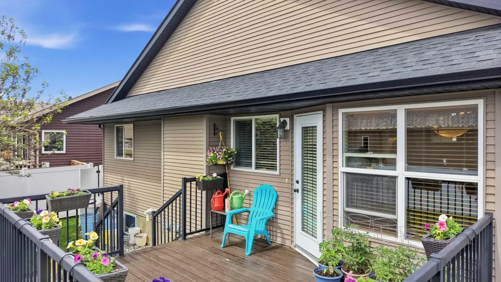 40 Emily Crescent Lacombe AB T4L 0A5