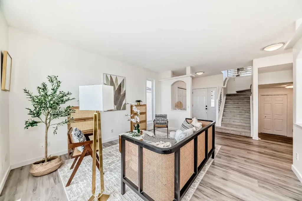 50 Hampstead Terrace NW Calgary AB T3A 5Y5