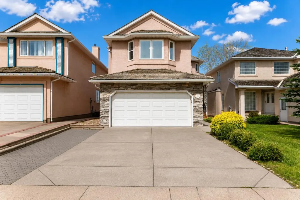 50 Hampstead Terrace NW Calgary AB T3A 5Y5