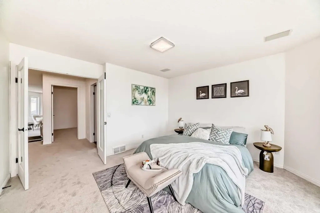 50 Hampstead Terrace NW Calgary AB T3A 5Y5