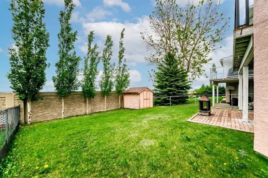 50 Hampstead Terrace NW Calgary AB T3A 5Y5