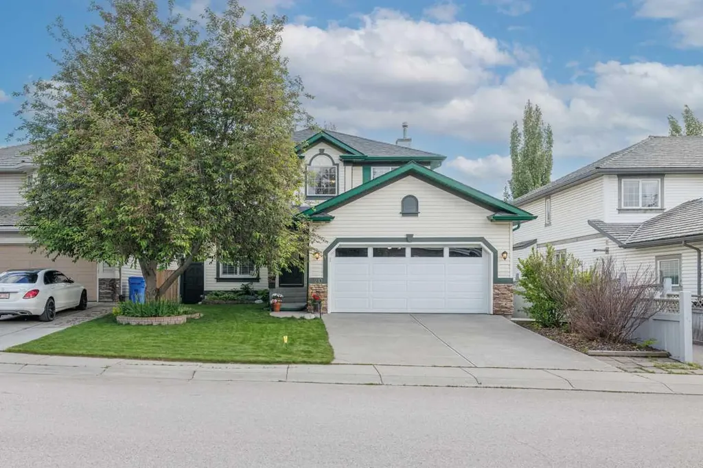 210 Mt Douglas Court SE Calgary AB T2Z3J8