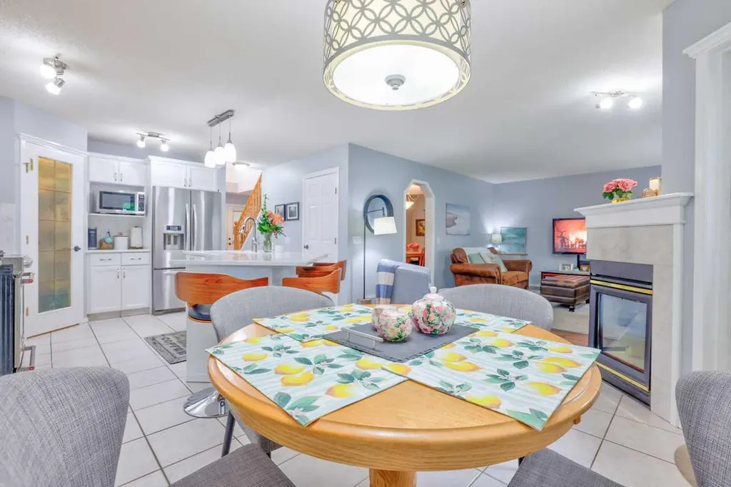 210 Mt Douglas Court SE Calgary AB T2Z3J8