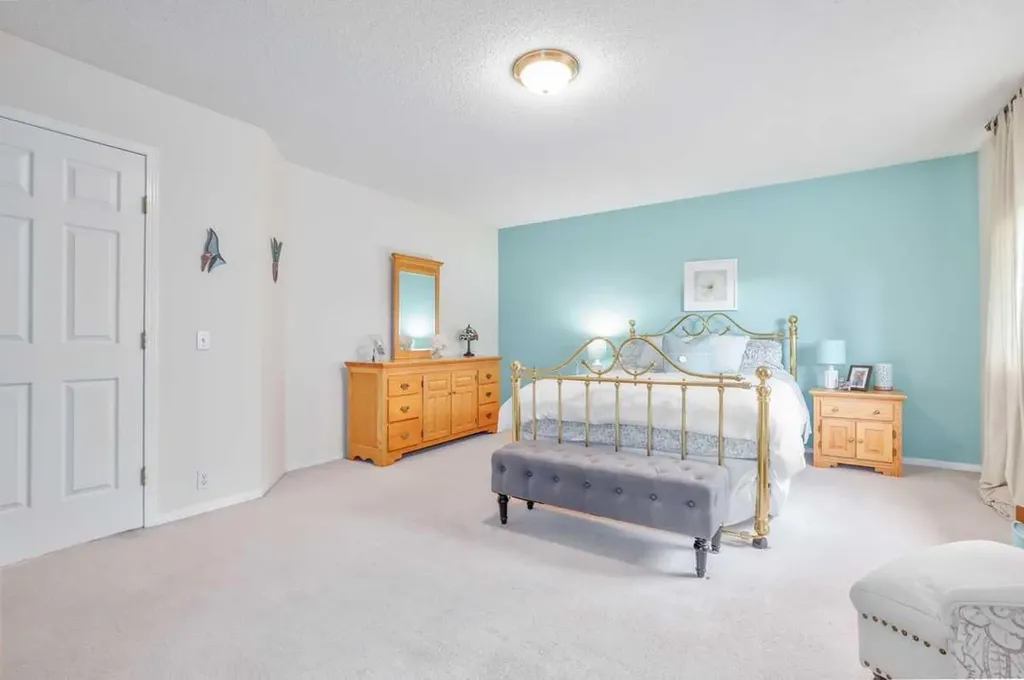 210 Mt Douglas Court SE Calgary AB T2Z3J8