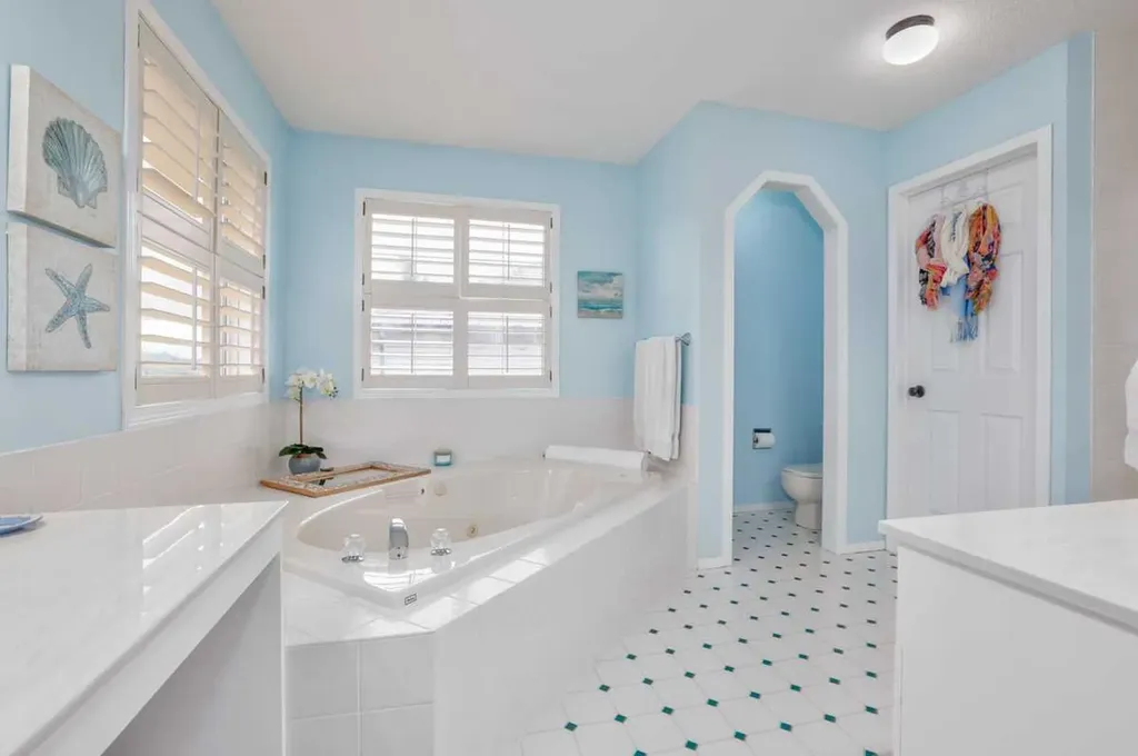 210 Mt Douglas Court SE Calgary AB T2Z3J8