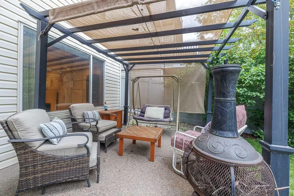 210 Mt Douglas Court SE Calgary AB T2Z3J8