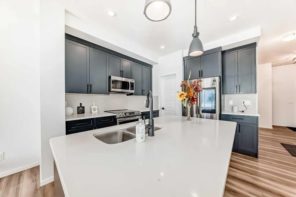 91 Walcrest Way SE Calgary AB T2X 4G2