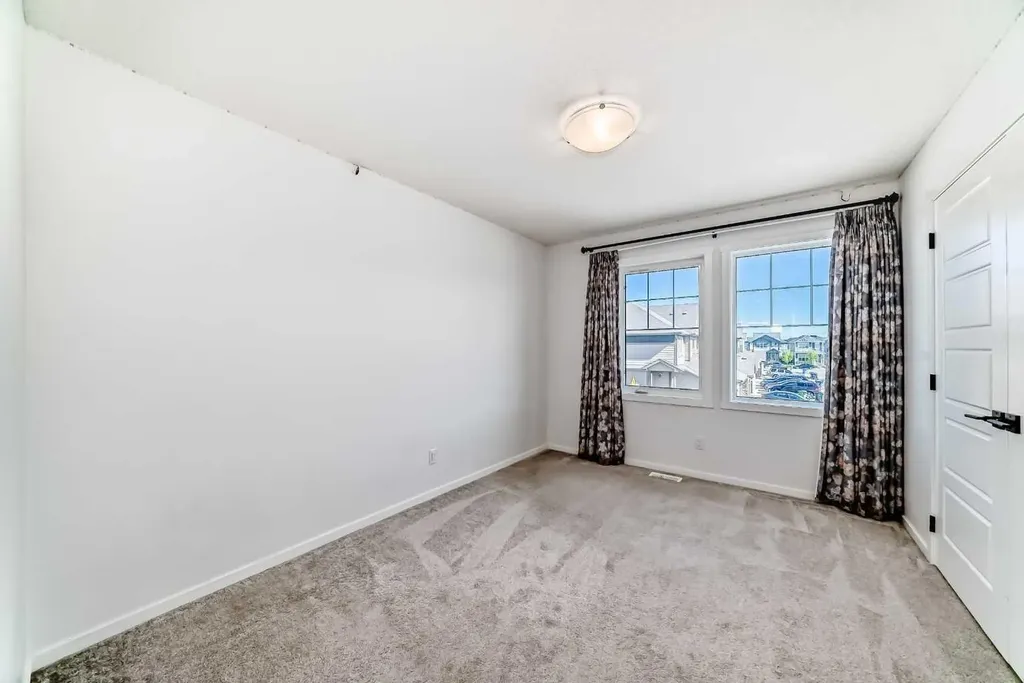 91 Walcrest Way SE Calgary AB T2X 4G2