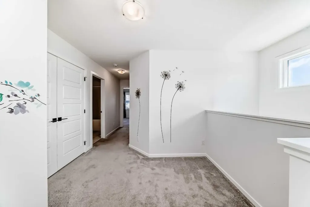 91 Walcrest Way SE Calgary AB T2X 4G2