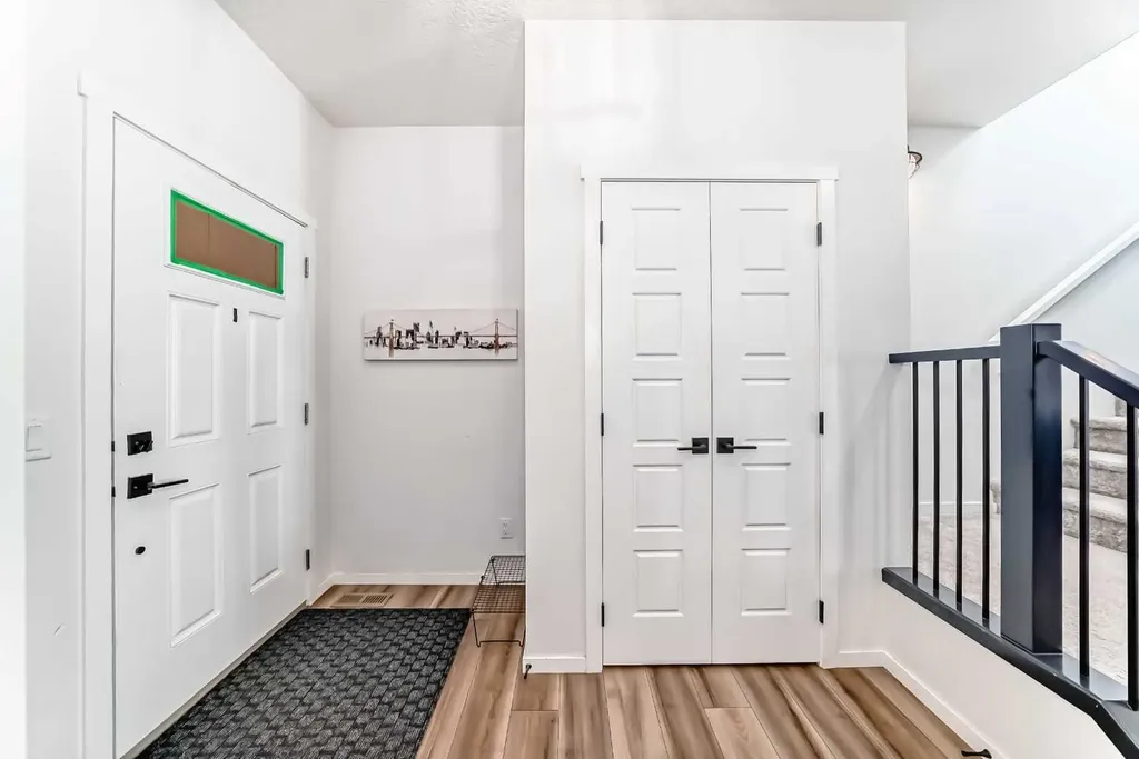 91 Walcrest Way SE Calgary AB T2X 4G2