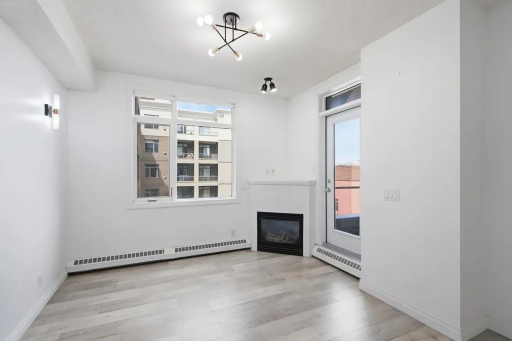 930 Centre Avenue NE Calgary AB T2E9C8