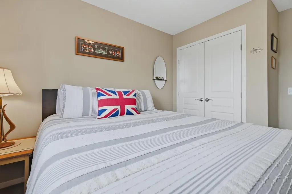 94 River Heights Crescent Cochrane AB T4C 0J5