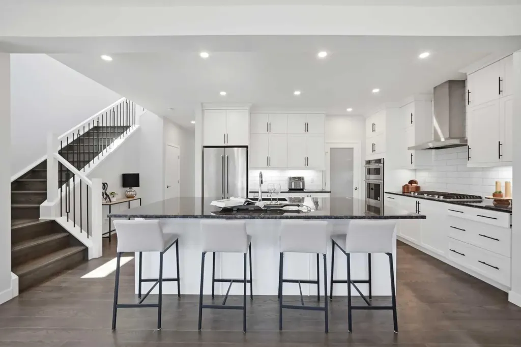 114 Corner Meadows Grove NE Calgary AB T3N 2C3