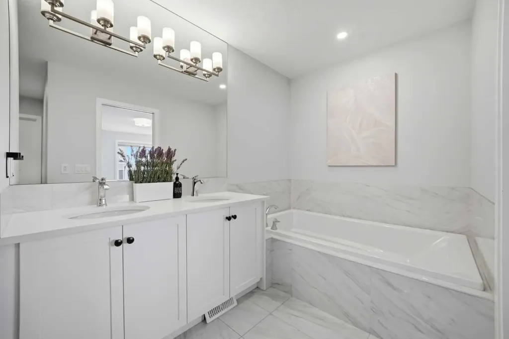114 Corner Meadows Grove NE Calgary AB T3N 2C3