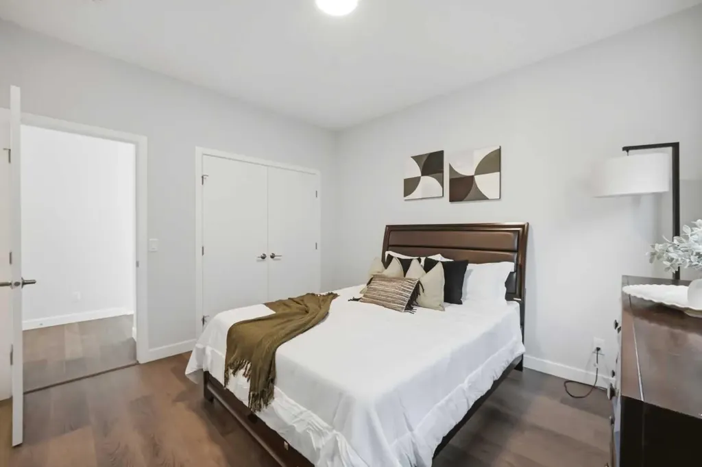114 Corner Meadows Grove NE Calgary AB T3N 2C3
