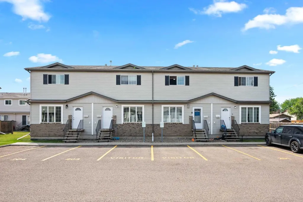 4801 47 Avenue Lloydminster SK S9V 0T9