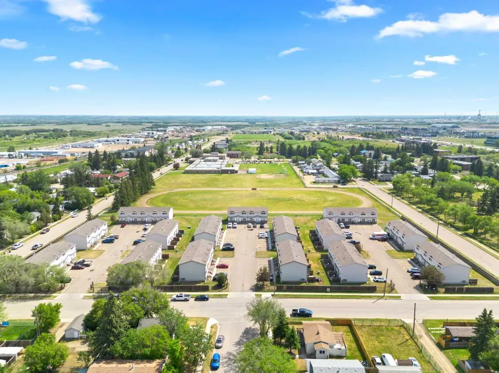 4801 47 Avenue Lloydminster SK S9V 0T9