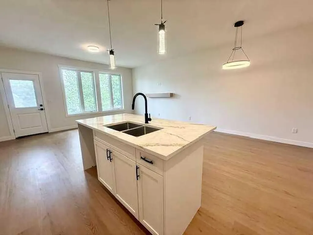 844 Beckner Street Carstairs AB T0M 0N0