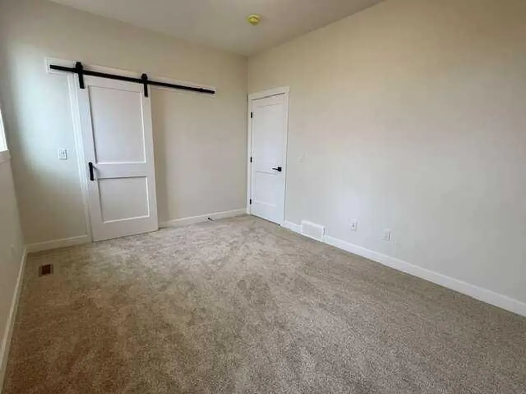 844 Beckner Street Carstairs AB T0M 0N0