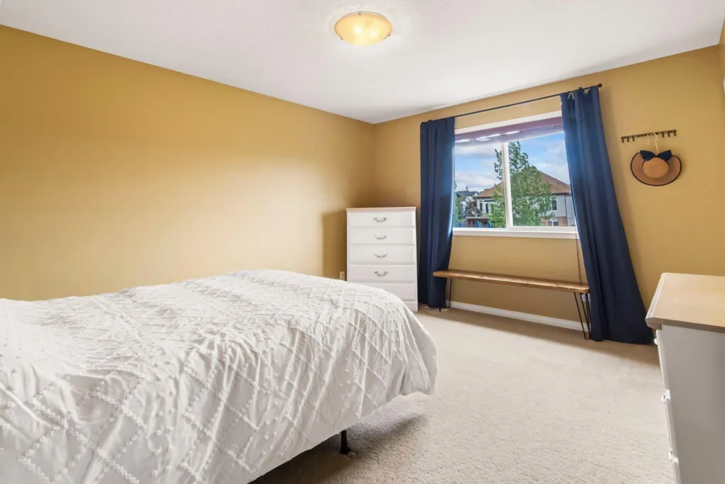303 Railway Point SE Langdon AB T0J 1X1