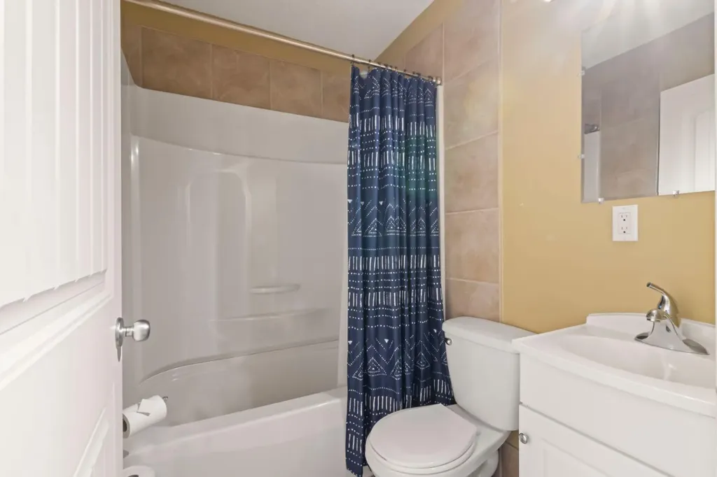 303 Railway Point SE Langdon AB T0J 1X1