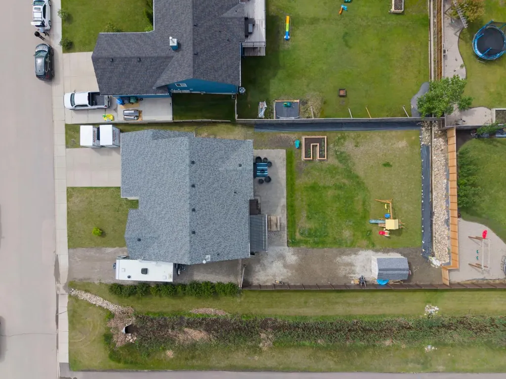 303 Railway Point SE Langdon AB T0J 1X1