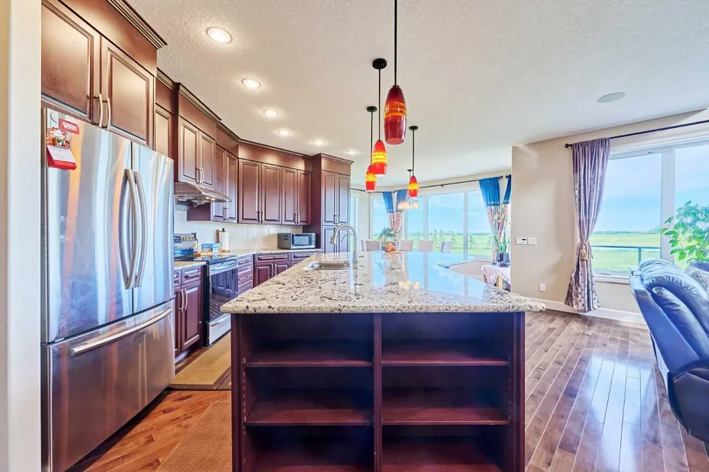85052 169 Avenue W Rural Foothills County AB T1S0Z8
