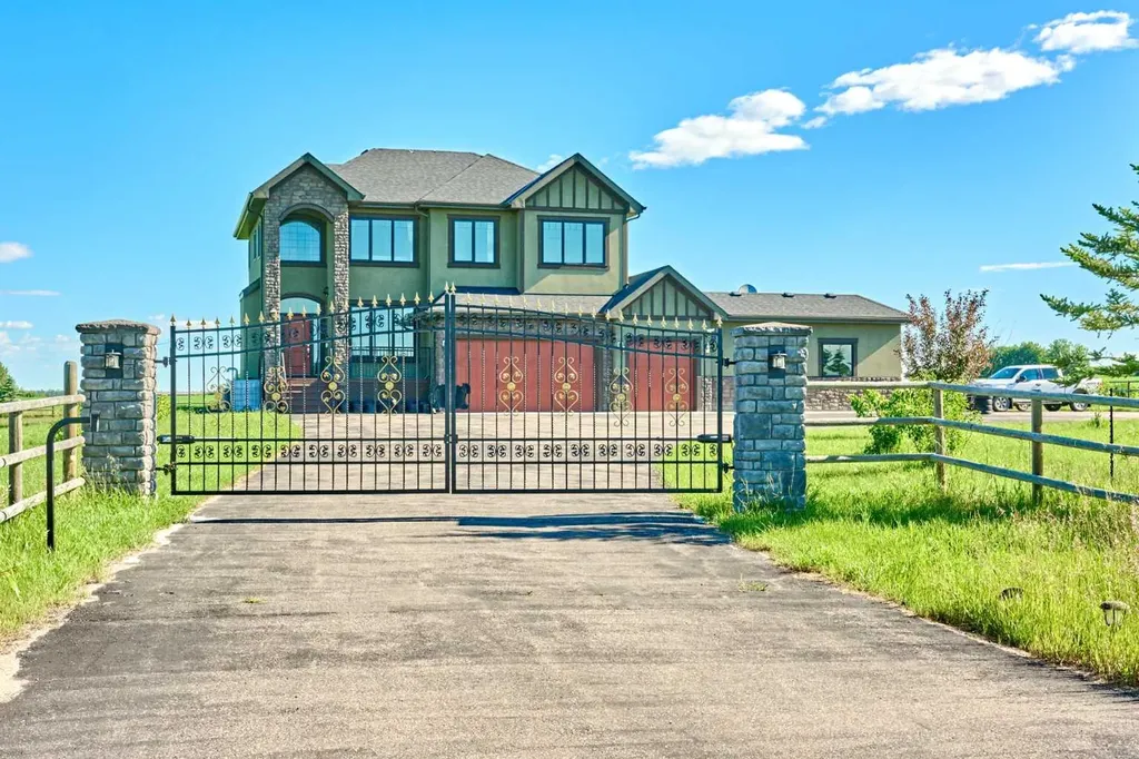 85052 169 Avenue W Rural Foothills County AB T1S0Z8