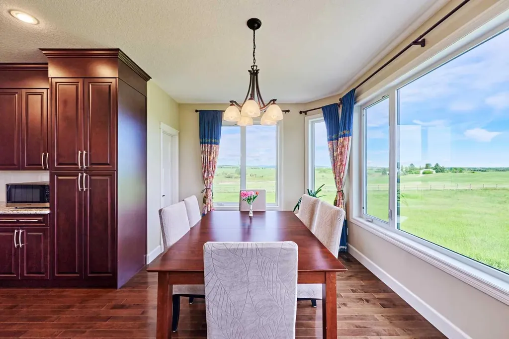 85052 169 Avenue W Rural Foothills County AB T1S0Z8