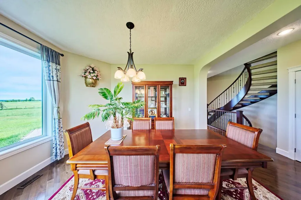 85052 169 Avenue W Rural Foothills County AB T1S0Z8