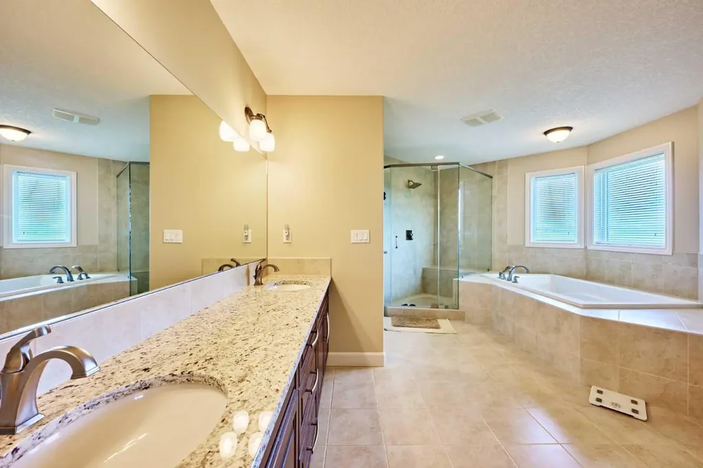 85052 169 Avenue W Rural Foothills County AB T1S0Z8