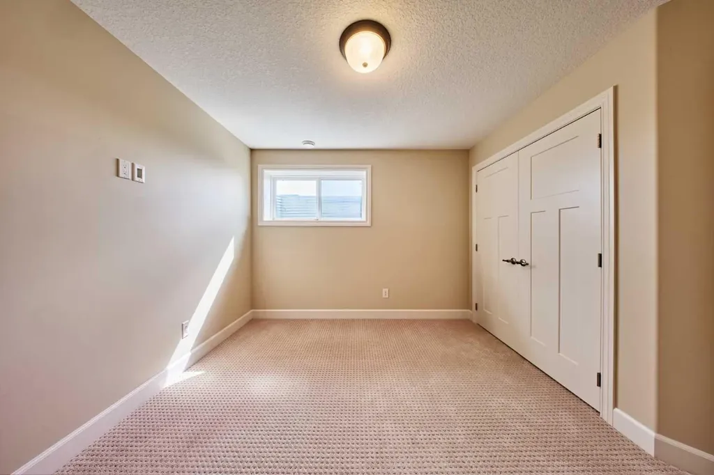 85052 169 Avenue W Rural Foothills County AB T1S0Z8