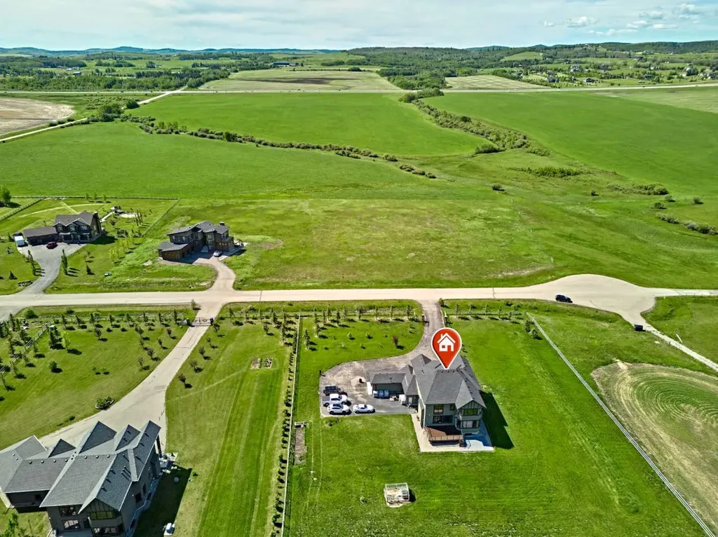 85052 169 Avenue W Rural Foothills County AB T1S0Z8