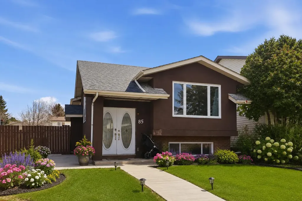 85 Abergale Close NE Calgary AB T2A 6J2