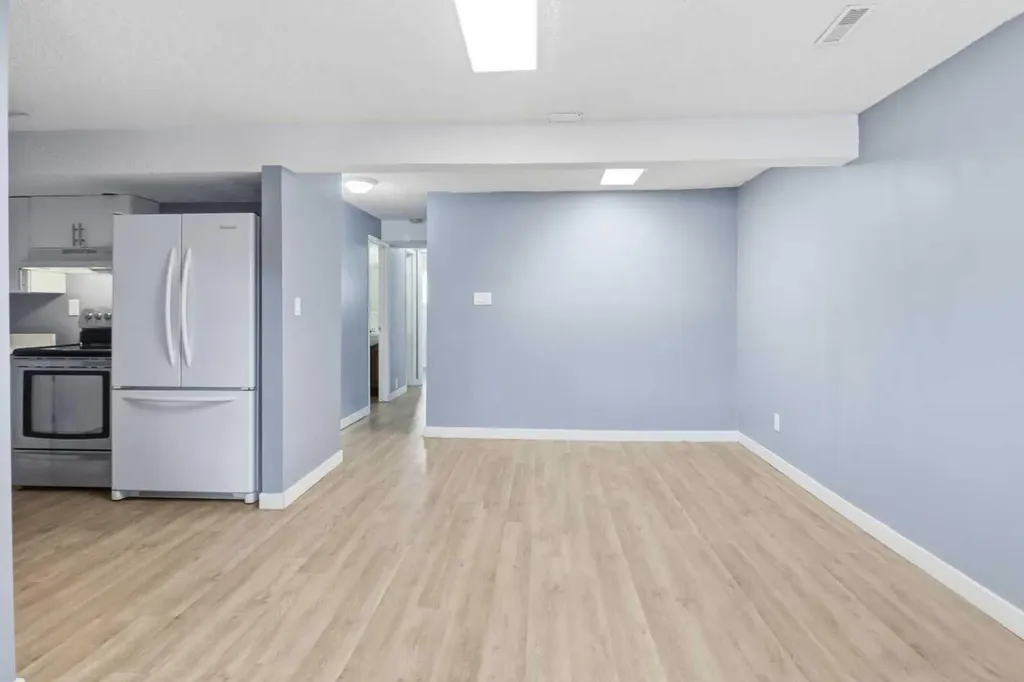 85 Abergale Close NE Calgary AB T2A 6J2