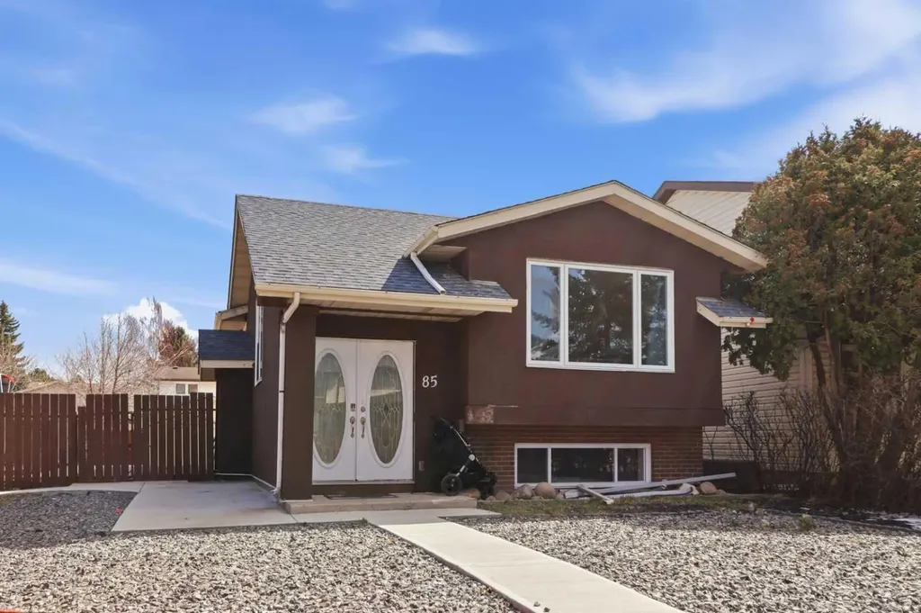 85 Abergale Close NE Calgary AB T2A 6J2