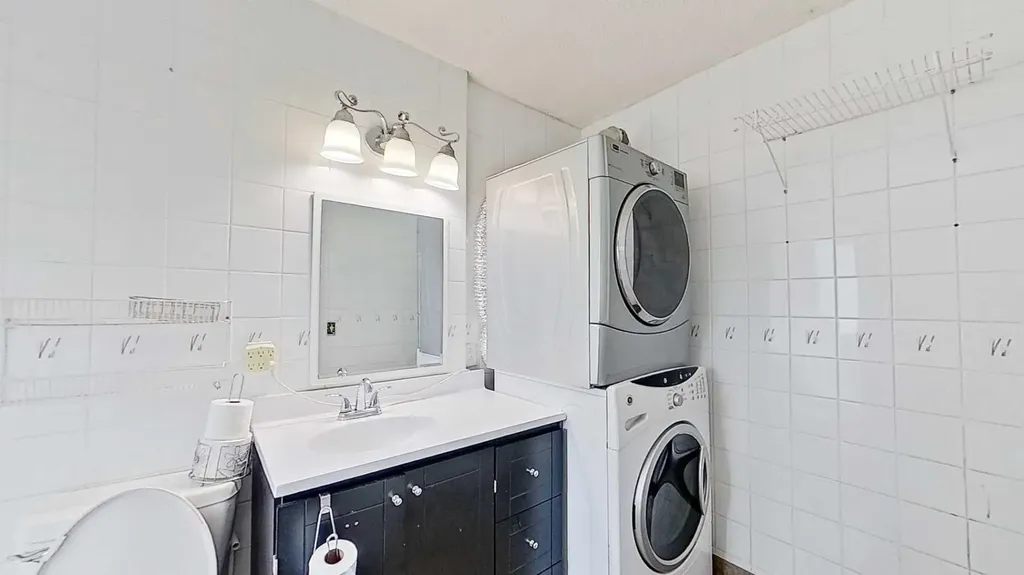 109 Edgebrook Gardens NW Calgary AB T3A 4Z8