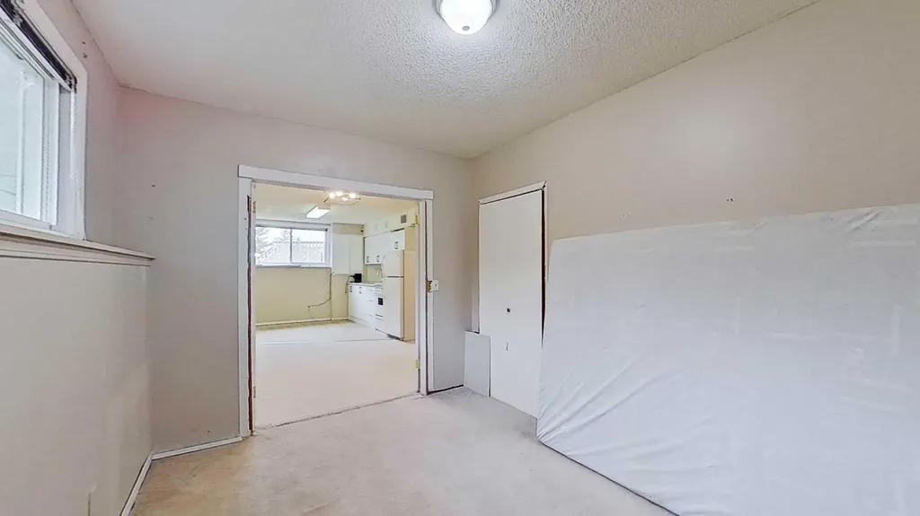 109 Edgebrook Gardens NW Calgary AB T3A 4Z8