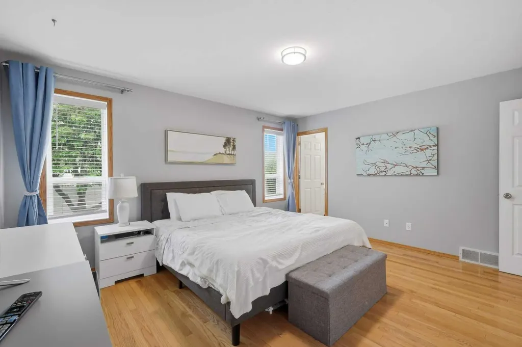 126 Logan Close Red Deer AB T4R 2n9