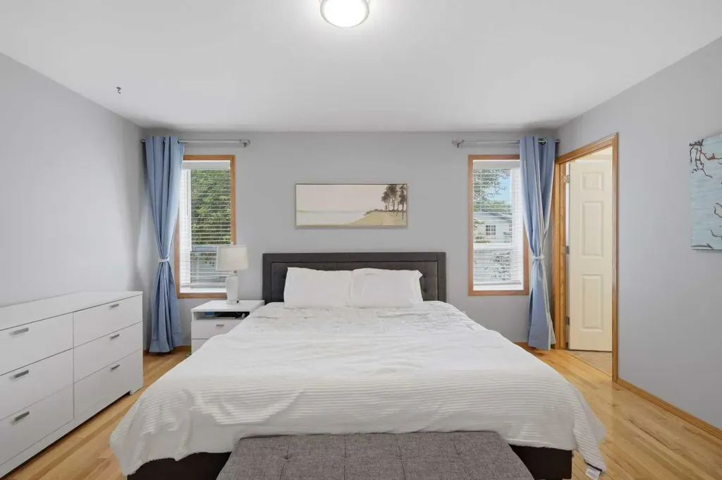 126 Logan Close Red Deer AB T4R 2n9