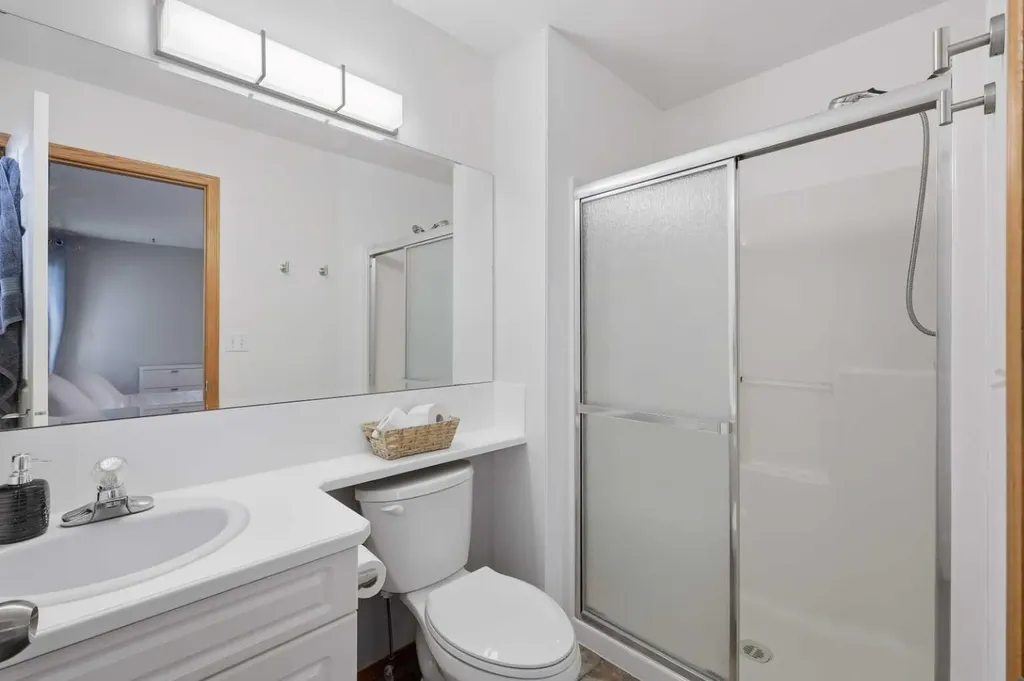 126 Logan Close Red Deer AB T4R 2n9