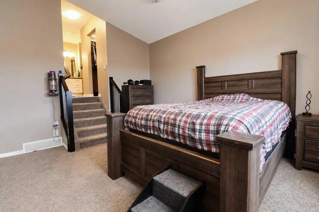 10203 93 Avenue Sexsmith AB T0H 3C0