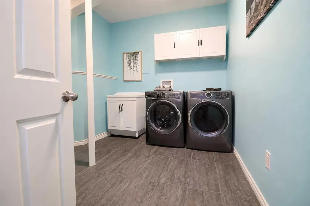 10203 93 Avenue Sexsmith AB T0H 3C0