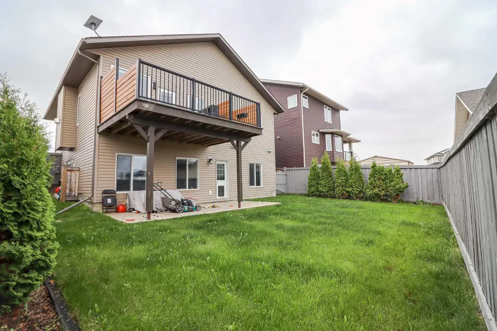 10203 93 Avenue Sexsmith AB T0H 3C0