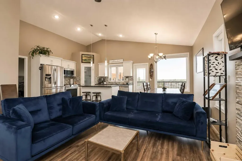 10203 93 Avenue Sexsmith AB T0H 3C0
